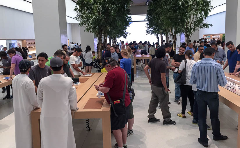 Apple Store, Mall of the Emirates